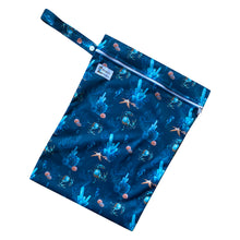 Load image into Gallery viewer, Coral Reef (medium wet bag)