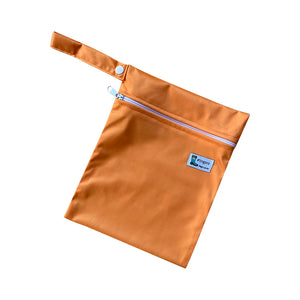 Block colour (inbetweener wet bag)