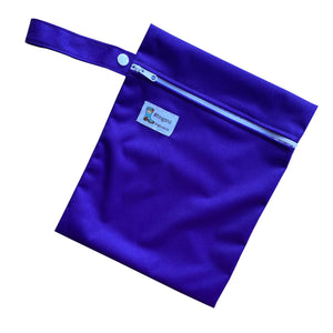 Block colour (inbetweener wet bag)