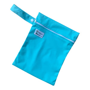 Block colour (inbetweener wet bag)