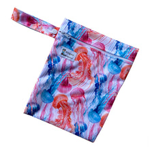 Load image into Gallery viewer, Jellyfish (inbetweener wet bag)