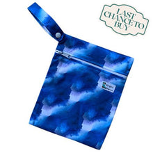 Load image into Gallery viewer, Ink (inbetweener wet bag)
