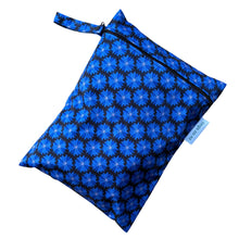 Load image into Gallery viewer, special edition cornflower