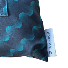 Load image into Gallery viewer, Special Edition - Illusion 'The Square' (crossbody wet bag)