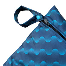 Load image into Gallery viewer, Special Edition - Illusion (medium wet bag)