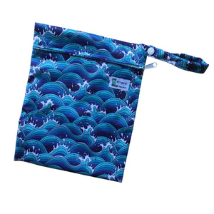 Waves (inbetweener wet bag)