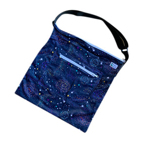 Galaxy 'The Square' (crossbody wet bag)