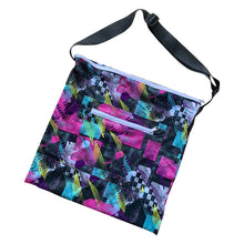 Load image into Gallery viewer, Pink Splash &#39;The Square&#39; (crossbody wet bag)