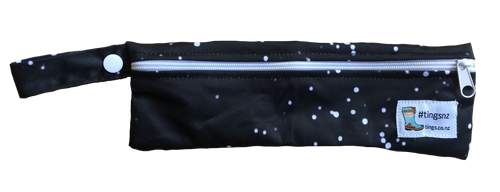 Space (cutlery or toothbrush wet bag)